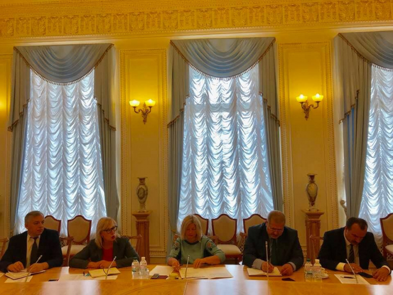 Геращенко розказала, про що будуть говорити на переговорах у Мінську